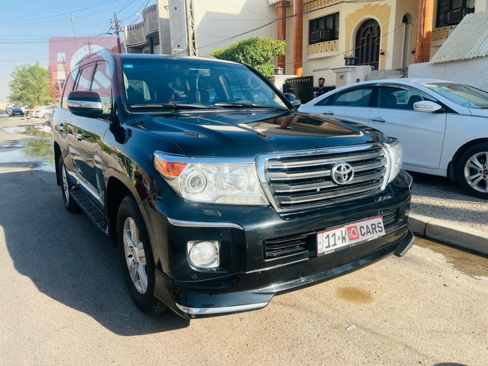 تويوتا لاندكروزر